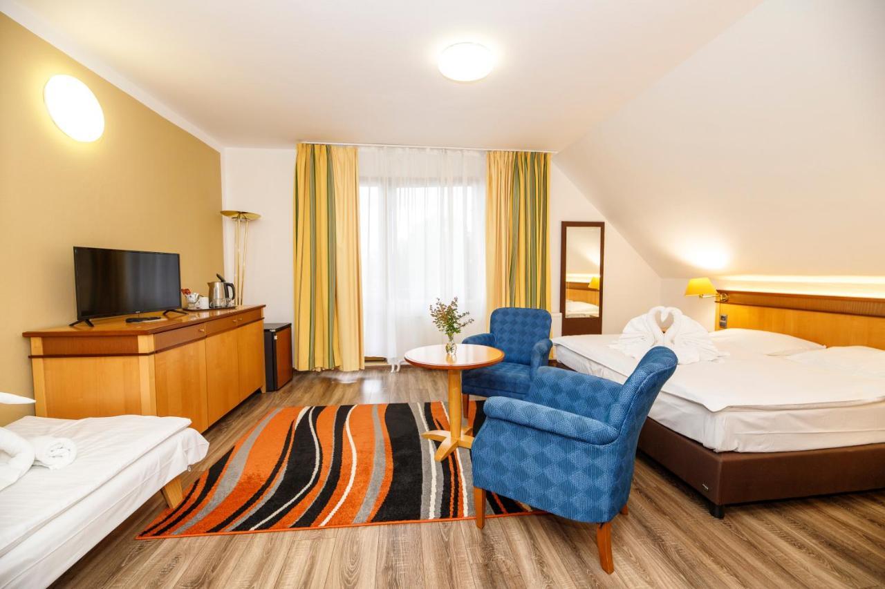 Hotel Fontána Lipno 3*